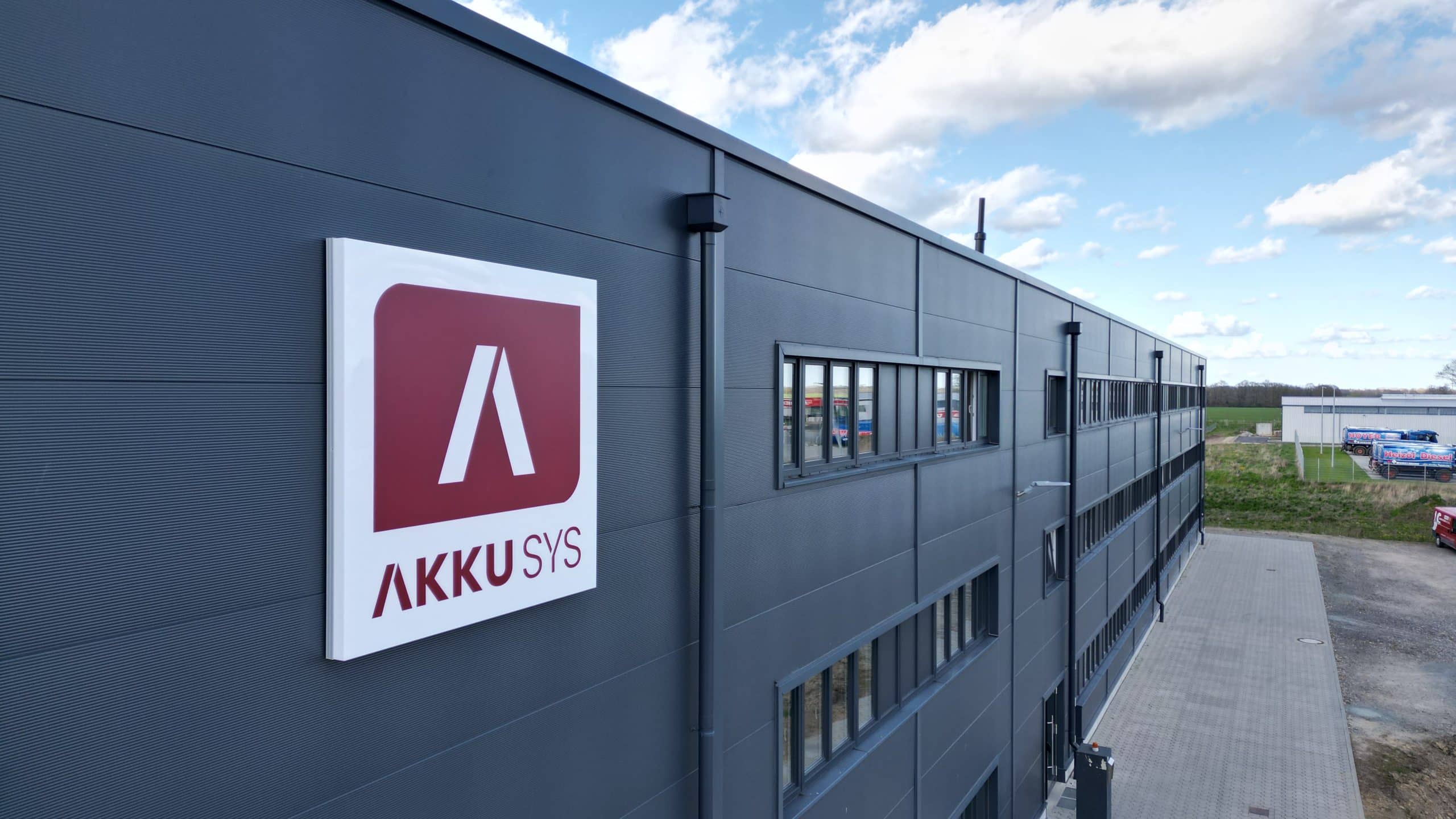Логістичне розташування AKKU SYS GmbH у Зюдергольці.