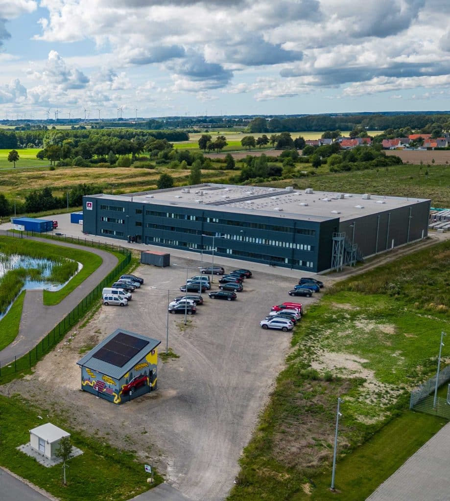 Логістичний центр AKKU SYS у Зюдергольці.